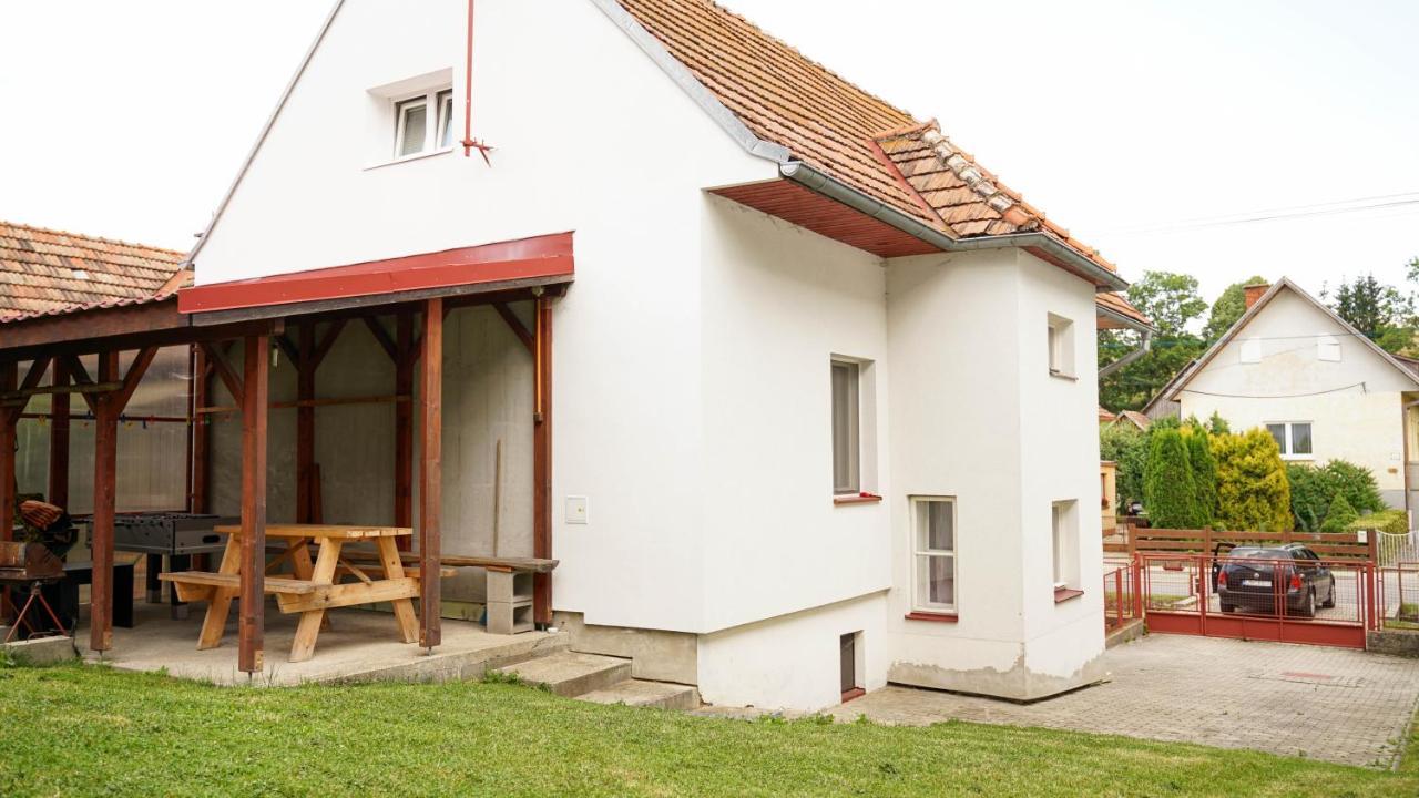 Holiday House Maria Závažná Poruba Buitenkant foto
